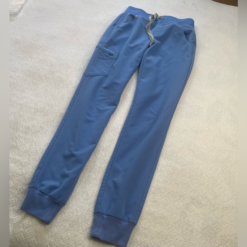 Figs Blue Jogger Scrub Pants‎ Size XXS /T 
Medical Staff or Healthcare